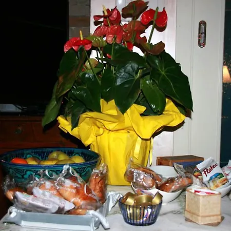 A Casa Di Manu B&B-3